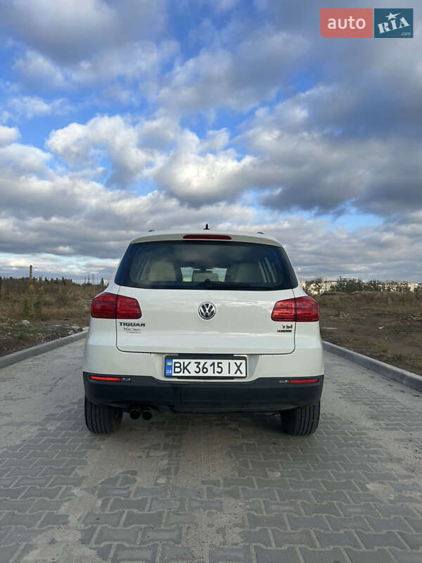 Внедорожник / Кроссовер Volkswagen Tiguan 2016 в Ровно фото 7 Внедорожник / Кроссовер Volkswagen Tiguan 2016 в Ровно
