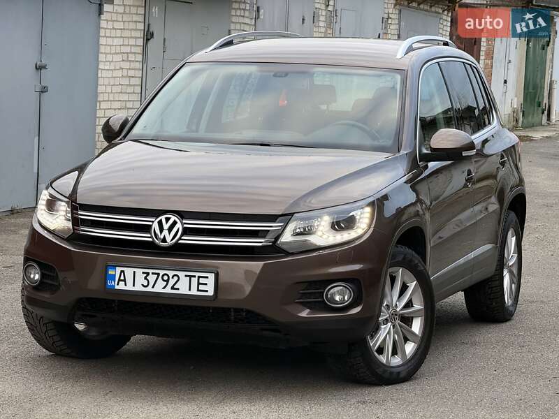 Позашляховик / Кросовер Volkswagen Tiguan 2013 в Києві