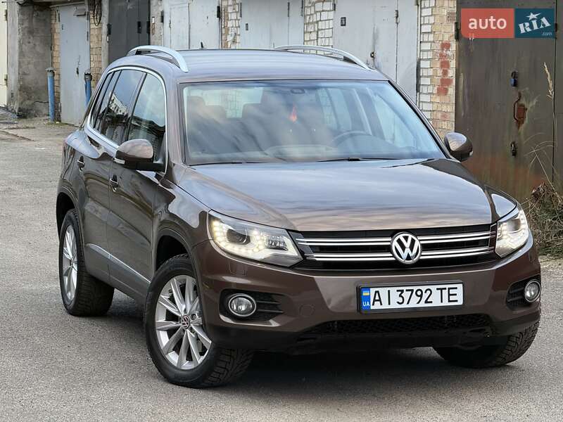 Позашляховик / Кросовер Volkswagen Tiguan 2013 в Києві