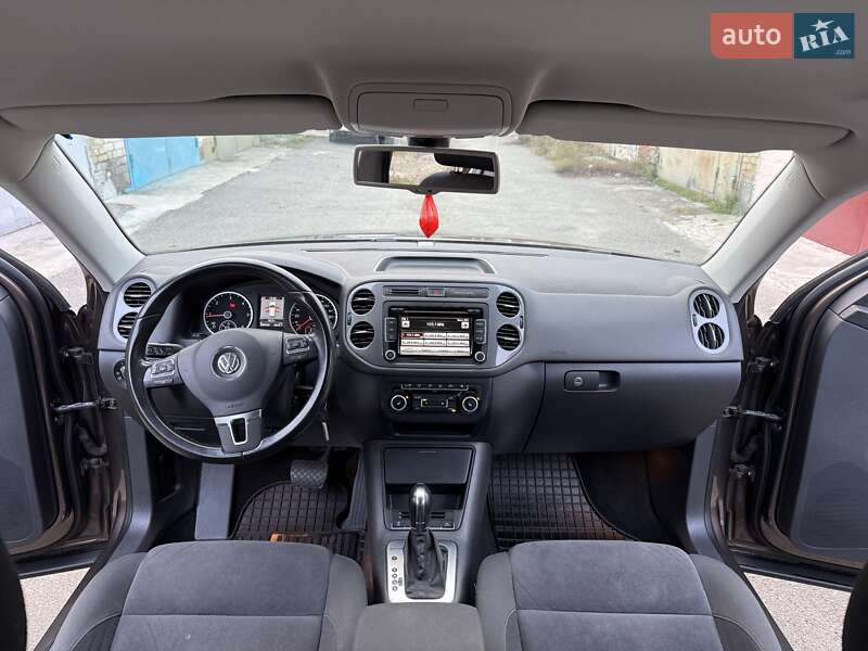 Позашляховик / Кросовер Volkswagen Tiguan 2013 в Києві