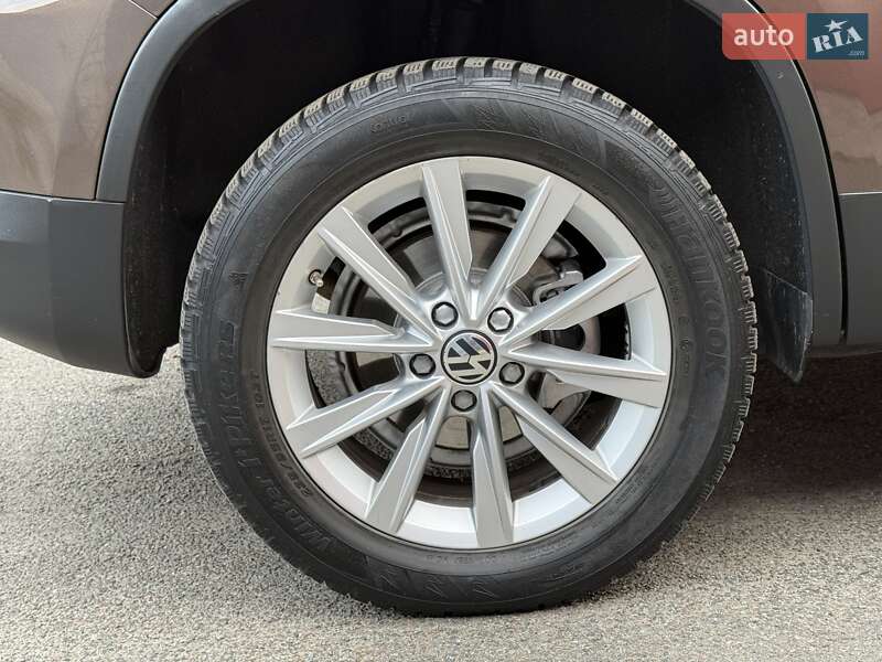 Позашляховик / Кросовер Volkswagen Tiguan 2013 в Києві
