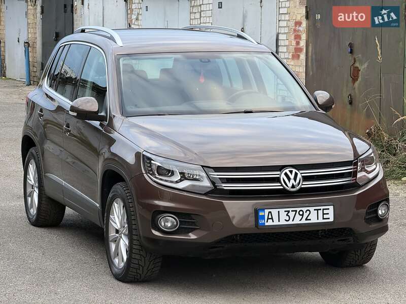 Позашляховик / Кросовер Volkswagen Tiguan 2013 в Києві