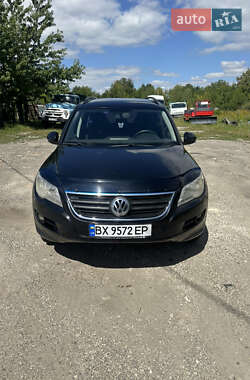 Внедорожник / Кроссовер Volkswagen Tiguan 2008 в Ярмолинцах