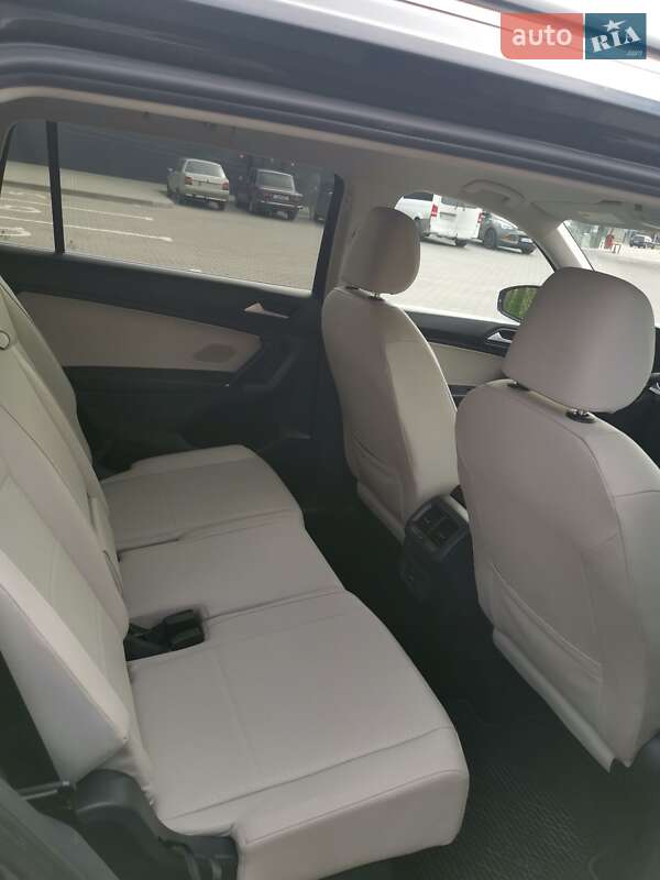 Внедорожник / Кроссовер Volkswagen Tiguan 2019 в Кременчуге