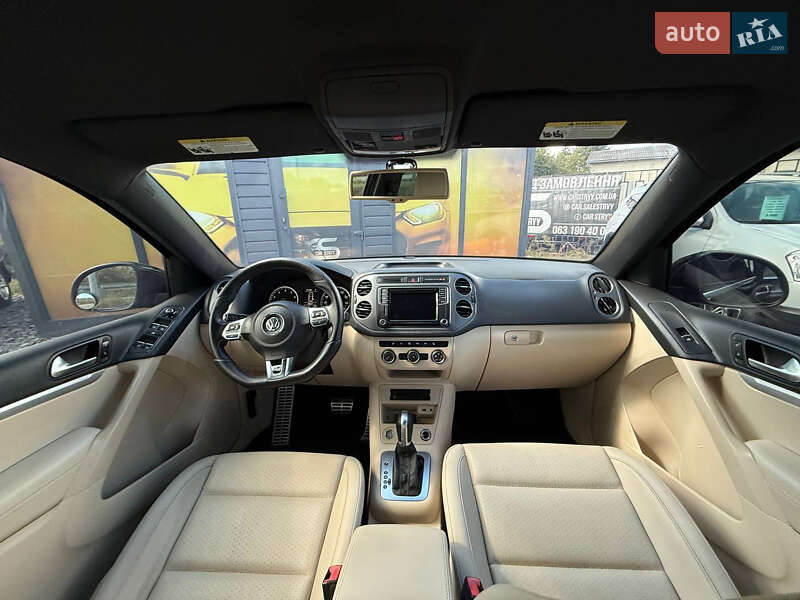 Позашляховик / Кросовер Volkswagen Tiguan 2015 в Стрию