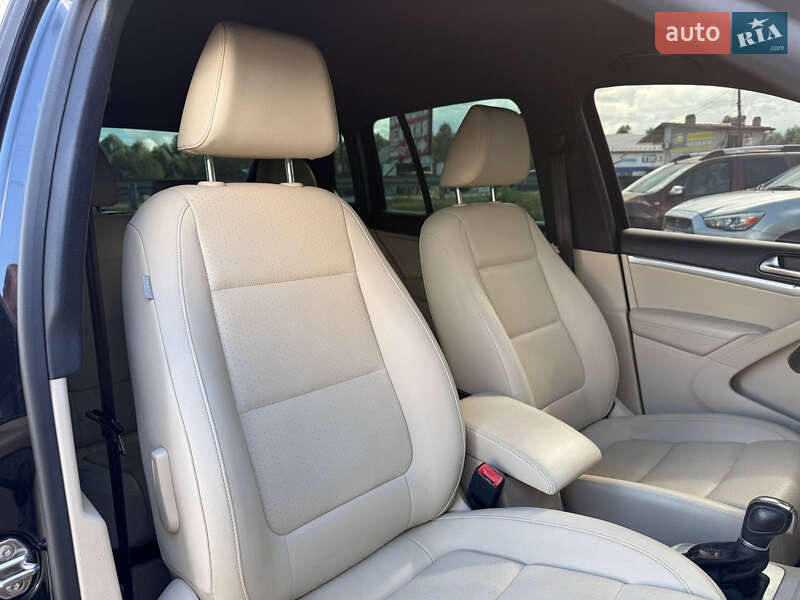 Позашляховик / Кросовер Volkswagen Tiguan 2015 в Стрию