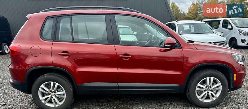 Внедорожник / Кроссовер Volkswagen Tiguan 2015 в Полтаве
