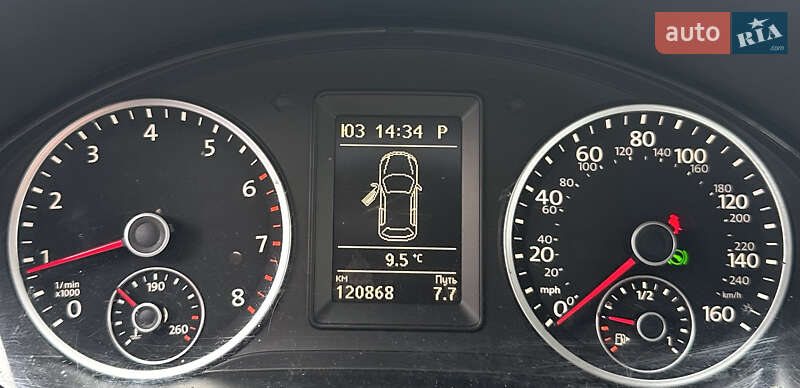 Внедорожник / Кроссовер Volkswagen Tiguan 2015 в Полтаве