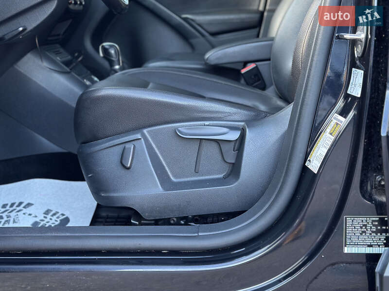 Позашляховик / Кросовер Volkswagen Tiguan 2016 в Шептицькому