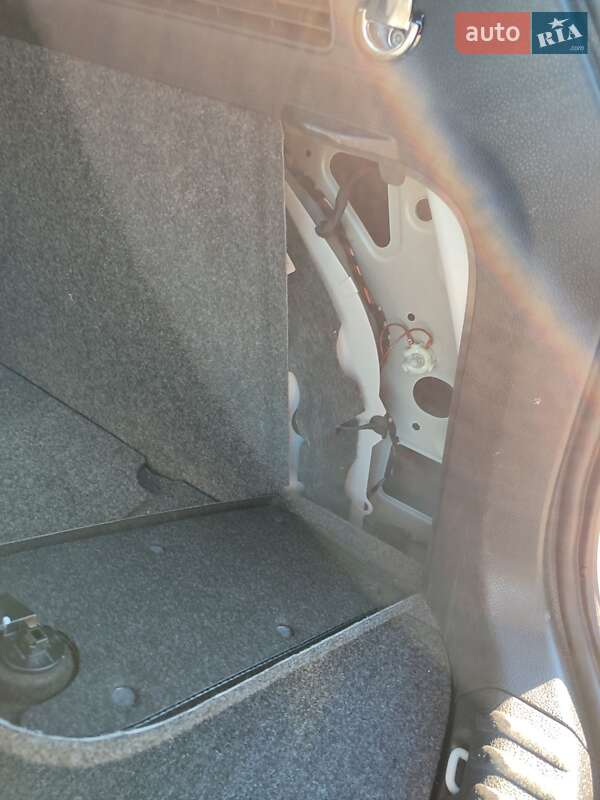 Внедорожник / Кроссовер Volkswagen Tiguan 2017 в Дубно