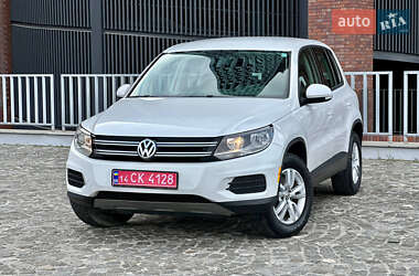 Внедорожник / Кроссовер Volkswagen Tiguan 2012 в Днепре