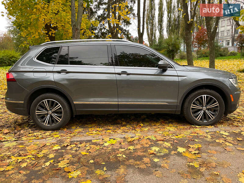 Внедорожник / Кроссовер Volkswagen Tiguan 2017 в Киеве фото 10 Внедорожник / Кроссовер Volkswagen Tiguan 2017 в Киеве