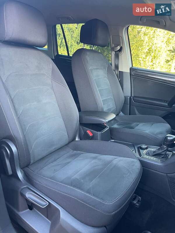 Внедорожник / Кроссовер Volkswagen Tiguan 2018 в Борисполе фото 15 Внедорожник / Кроссовер Volkswagen Tiguan 2018 в Борисполе