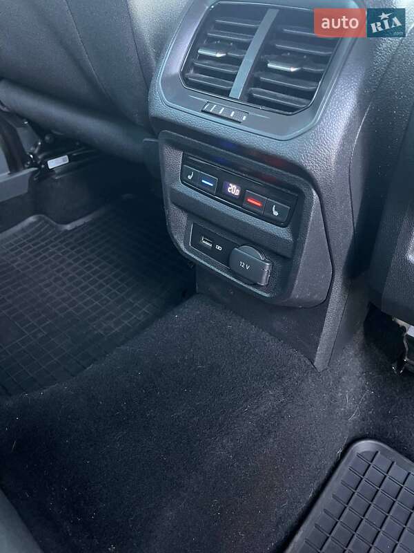 Внедорожник / Кроссовер Volkswagen Tiguan 2018 в Борисполе фото 18 Внедорожник / Кроссовер Volkswagen Tiguan 2018 в Борисполе