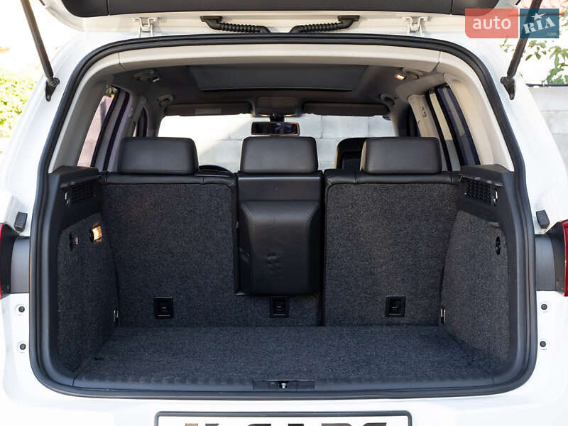 Позашляховик / Кросовер Volkswagen Tiguan 2015 в Одесі фото 12 Позашляховик / Кросовер Volkswagen Tiguan 2015 в Одесі