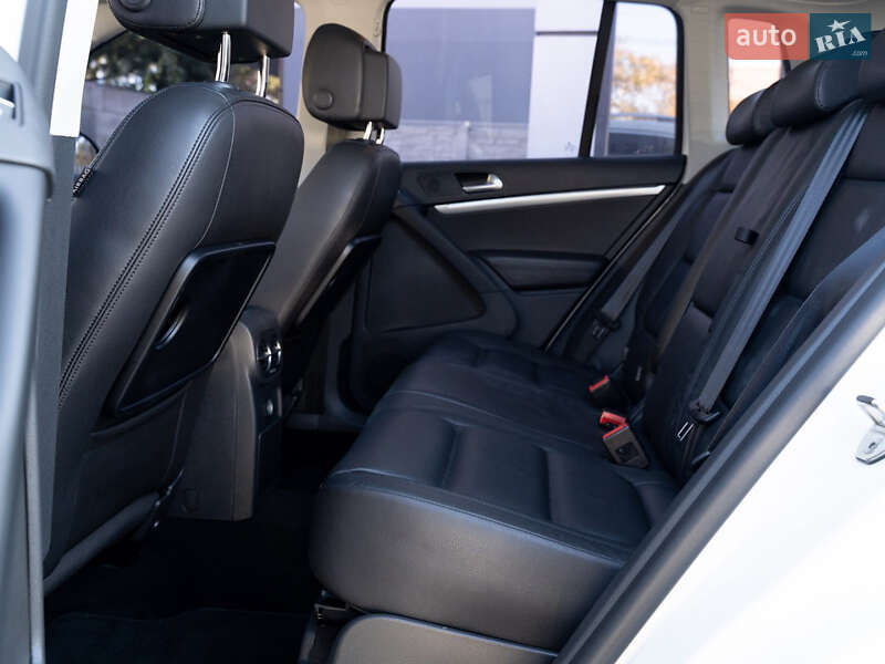 Позашляховик / Кросовер Volkswagen Tiguan 2015 в Одесі фото 33 Позашляховик / Кросовер Volkswagen Tiguan 2015 в Одесі