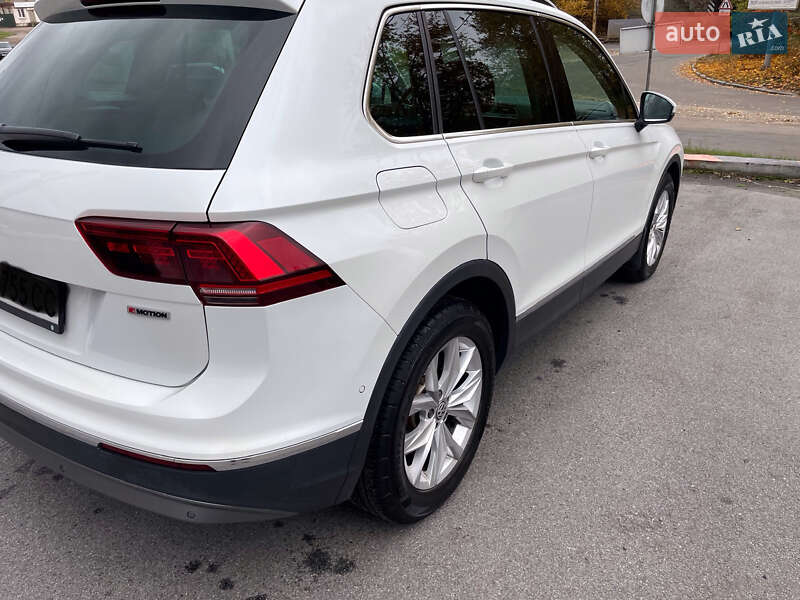 Позашляховик / Кросовер Volkswagen Tiguan 2019 в Чернігові