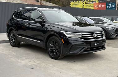 Позашляховик / Кросовер Volkswagen Tiguan 2022 в  фото 3 Позашляховик / Кросовер Volkswagen Tiguan 2022 в