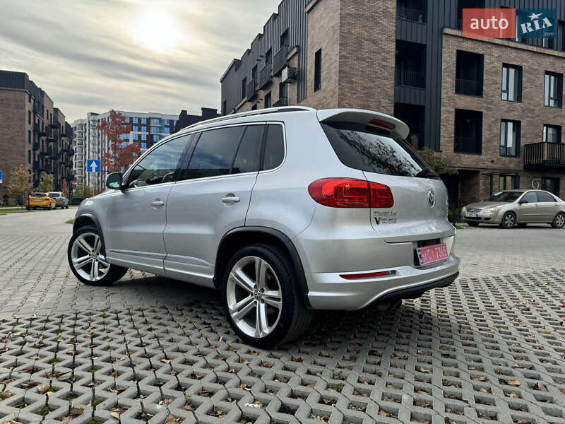 Внедорожник / Кроссовер Volkswagen Tiguan 2016 в Ивано-Франковске