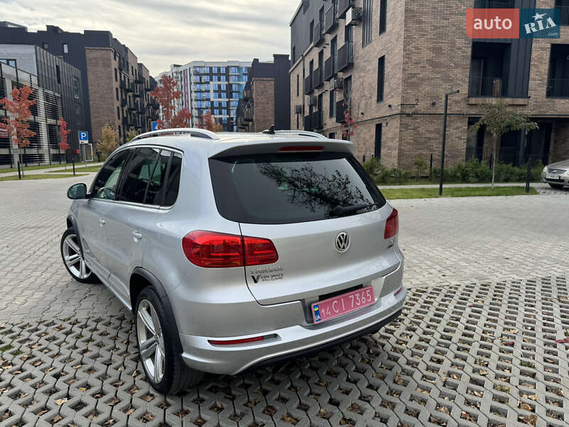 Внедорожник / Кроссовер Volkswagen Tiguan 2016 в Ивано-Франковске