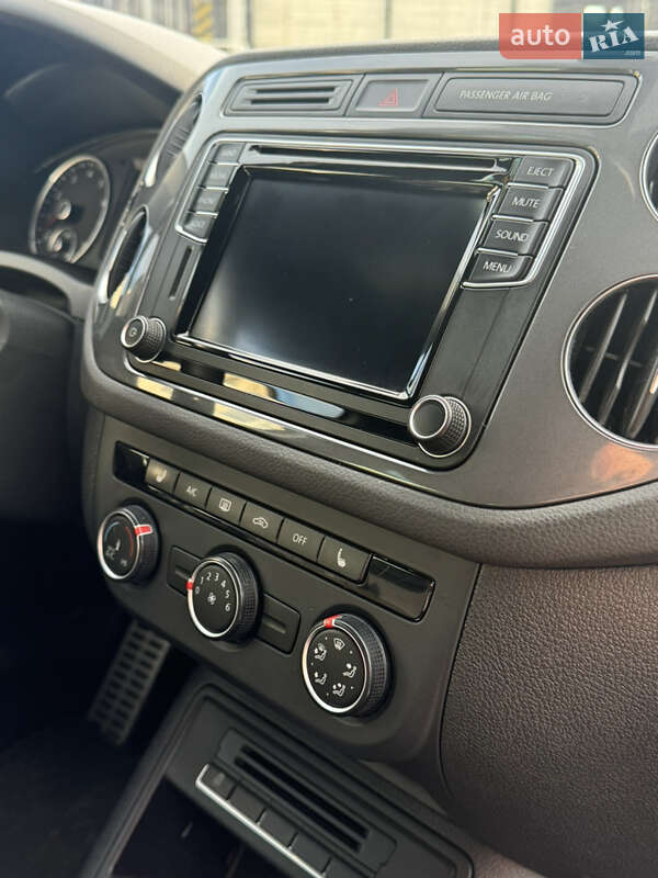 Внедорожник / Кроссовер Volkswagen Tiguan 2016 в Ивано-Франковске