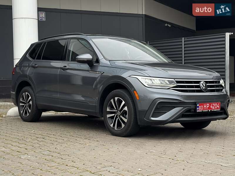 Внедорожник / Кроссовер Volkswagen Tiguan 2022 в Киеве