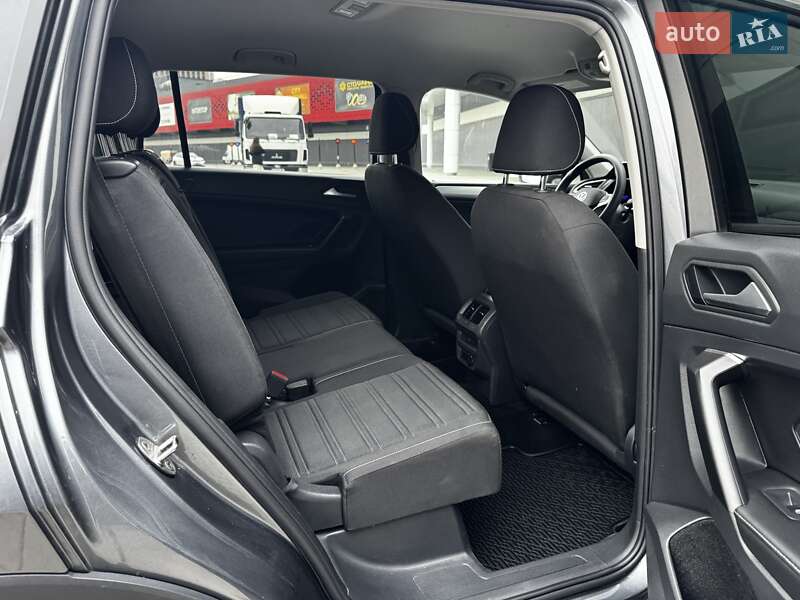 Внедорожник / Кроссовер Volkswagen Tiguan 2022 в Киеве