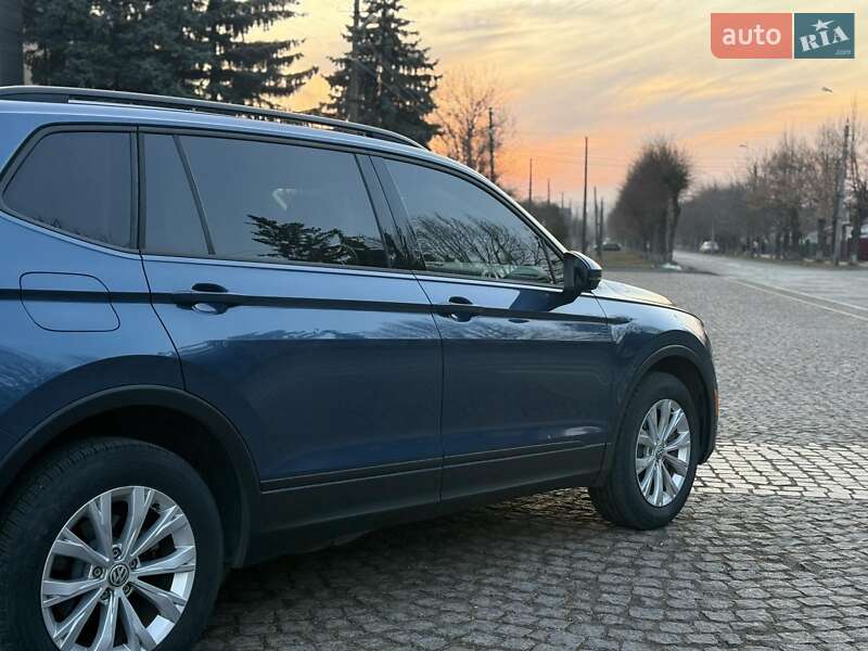 Позашляховик / Кросовер Volkswagen Tiguan 2017 в Корсунь-Шевченківському фото 12 Позашляховик / Кросовер Volkswagen Tiguan 2017 в Корсунь-Шевченківському