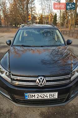 Позашляховик / Кросовер Volkswagen Tiguan 2015 в  фото 3 Позашляховик / Кросовер Volkswagen Tiguan 2015 в