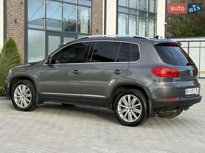 Внедорожник / Кроссовер Volkswagen Tiguan 2015 в Тернополе