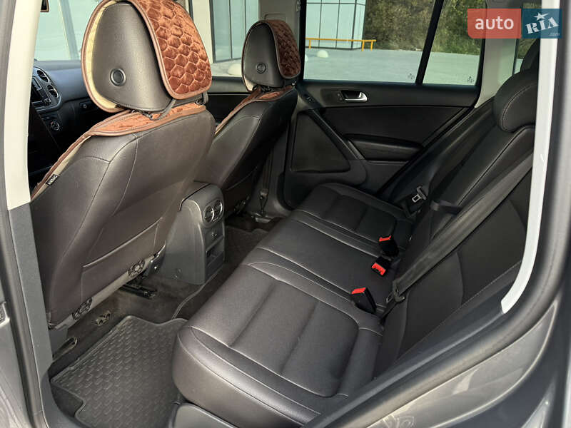 Внедорожник / Кроссовер Volkswagen Tiguan 2015 в Тернополе