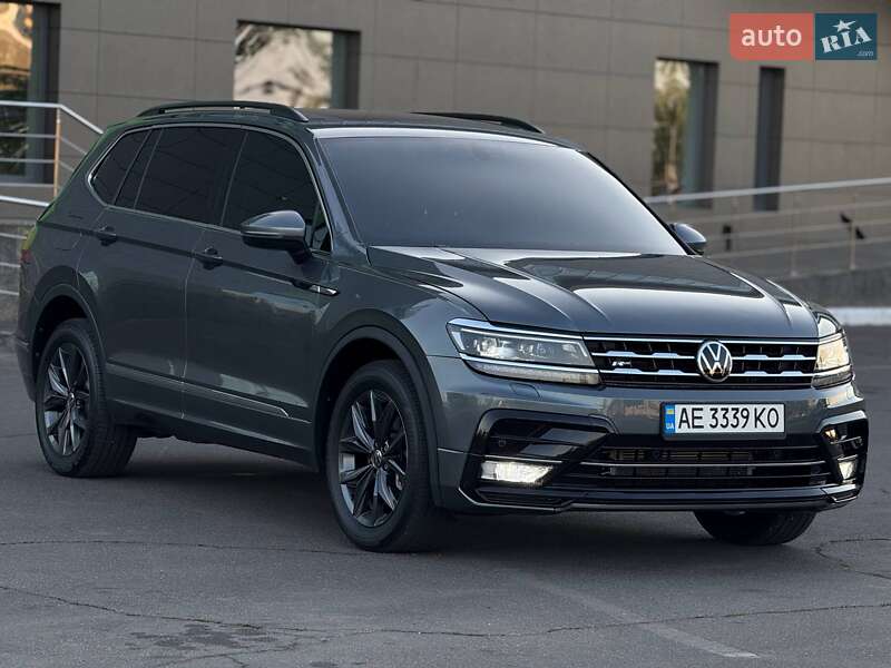 Внедорожник / Кроссовер Volkswagen Tiguan 2021 в Кривом Роге