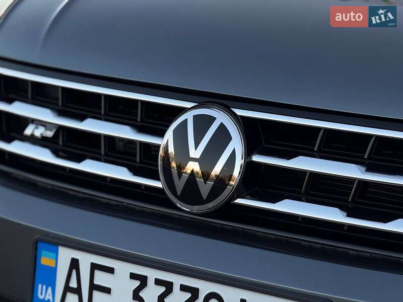 Внедорожник / Кроссовер Volkswagen Tiguan 2021 в Кривом Роге
