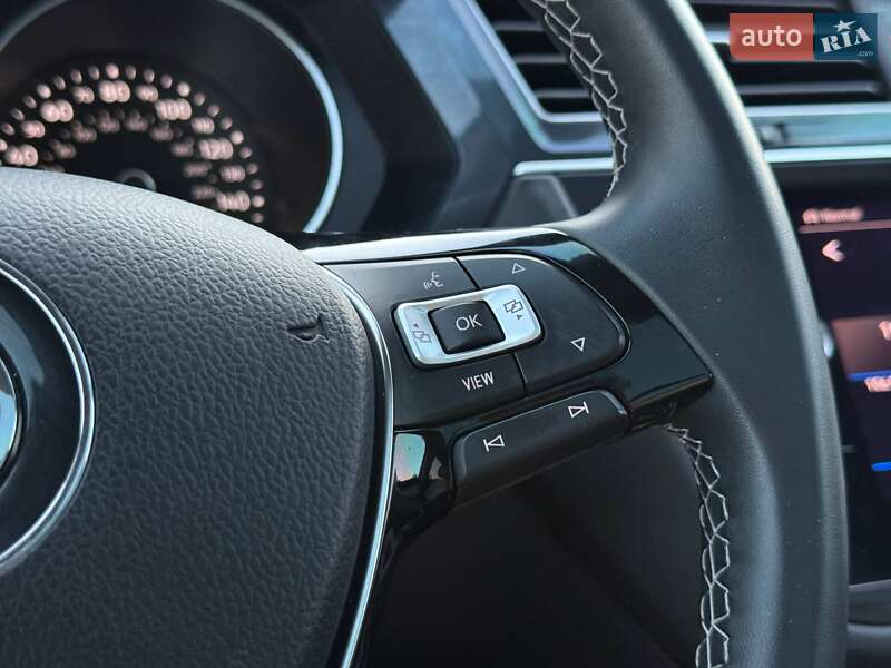 Внедорожник / Кроссовер Volkswagen Tiguan 2021 в Кривом Роге