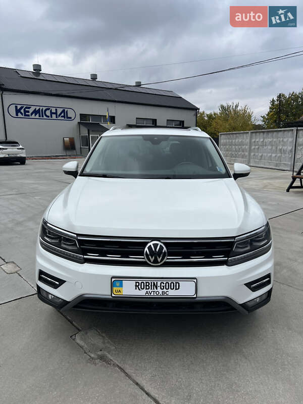 Внедорожник / Кроссовер Volkswagen Tiguan 2017 в Белой Церкви