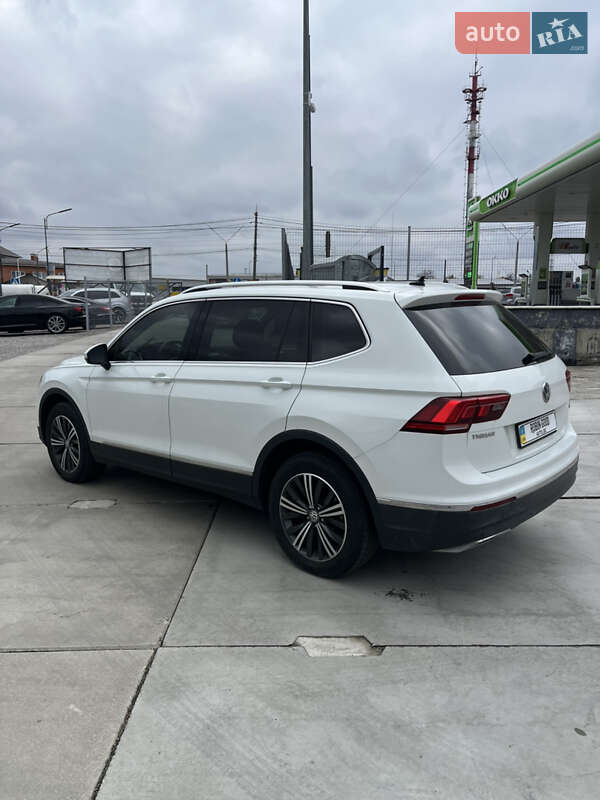 Внедорожник / Кроссовер Volkswagen Tiguan 2017 в Белой Церкви