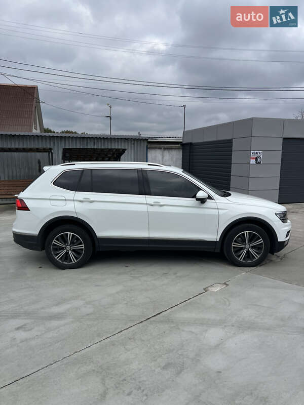Внедорожник / Кроссовер Volkswagen Tiguan 2017 в Белой Церкви