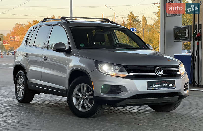 Внедорожник / Кроссовер Volkswagen Tiguan 2016 в Николаеве