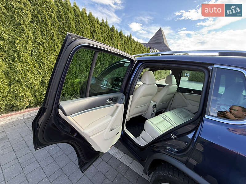 Позашляховик / Кросовер Volkswagen Tiguan 2015 в Стрию