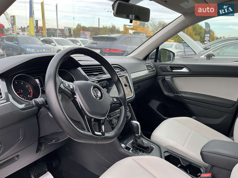 Внедорожник / Кроссовер Volkswagen Tiguan 2017 в Львове фото 11 Внедорожник / Кроссовер Volkswagen Tiguan 2017 в Львове
