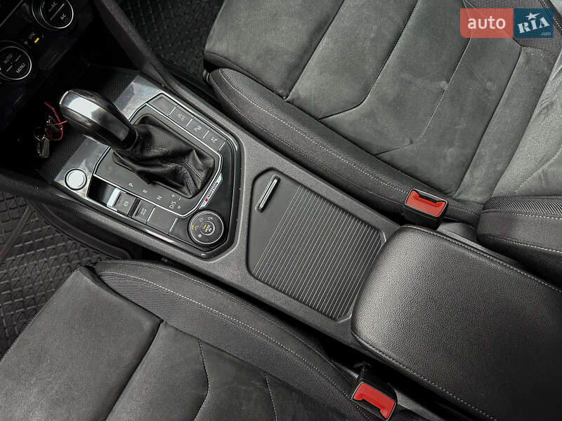 Позашляховик / Кросовер Volkswagen Tiguan 2019 в Бродах фото 77 Позашляховик / Кросовер Volkswagen Tiguan 2019 в Бродах