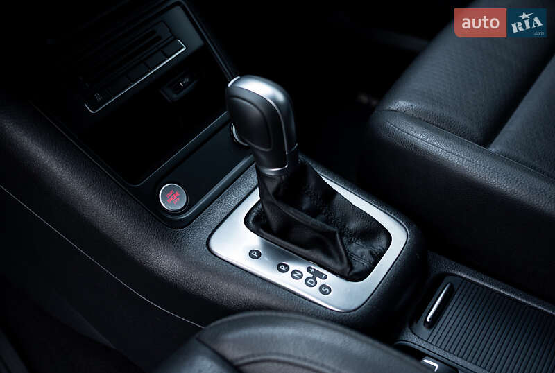 Внедорожник / Кроссовер Volkswagen Tiguan 2016 в Киеве фото 13 Внедорожник / Кроссовер Volkswagen Tiguan 2016 в Киеве