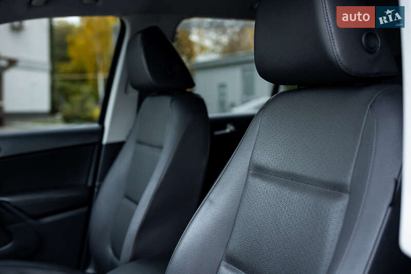 Внедорожник / Кроссовер Volkswagen Tiguan 2016 в Киеве фото 15 Внедорожник / Кроссовер Volkswagen Tiguan 2016 в Киеве