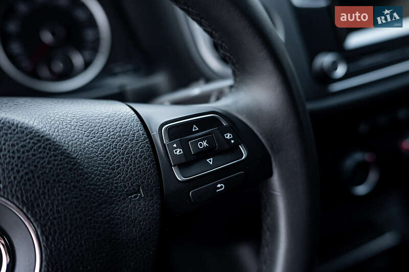 Внедорожник / Кроссовер Volkswagen Tiguan 2016 в Киеве фото 25 Внедорожник / Кроссовер Volkswagen Tiguan 2016 в Киеве