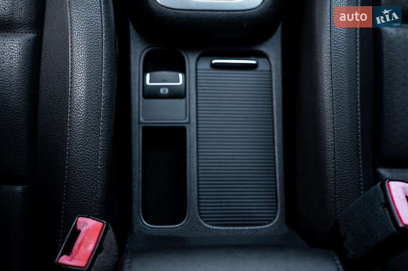 Внедорожник / Кроссовер Volkswagen Tiguan 2016 в Киеве фото 29 Внедорожник / Кроссовер Volkswagen Tiguan 2016 в Киеве