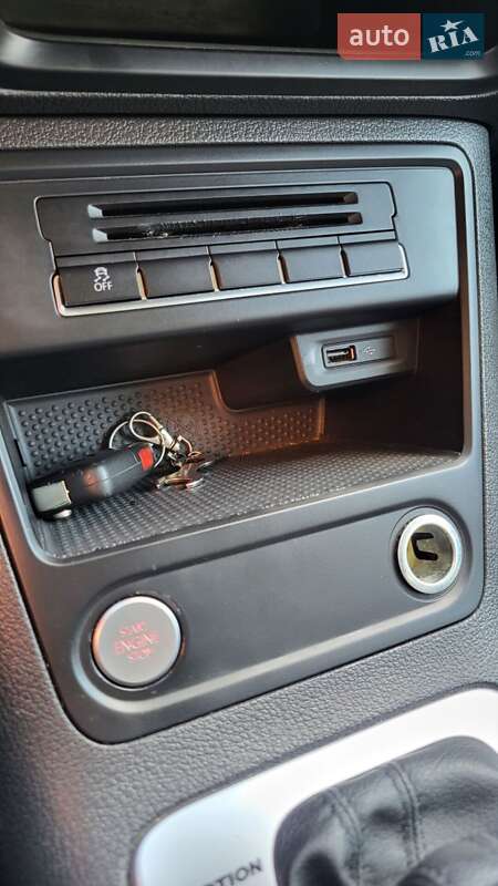 Внедорожник / Кроссовер Volkswagen Tiguan 2015 в Косове