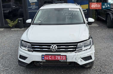 Внедорожник / Кроссовер Volkswagen Tiguan 2021 в Львове