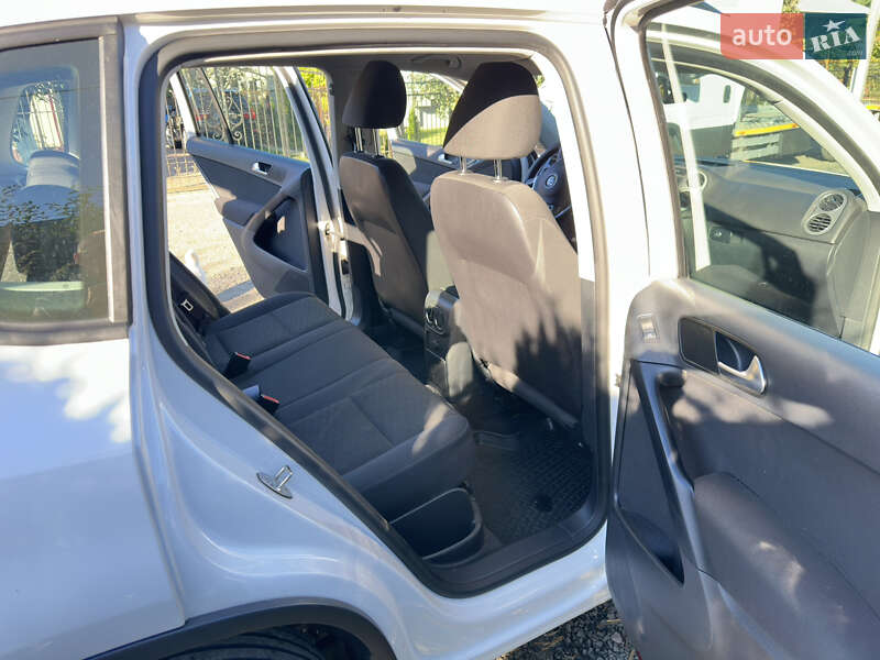 Внедорожник / Кроссовер Volkswagen Tiguan 2013 в Луцке фото 17 Внедорожник / Кроссовер Volkswagen Tiguan 2013 в Луцке