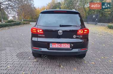 Позашляховик / Кросовер Volkswagen Tiguan 2014 в  фото 10 Позашляховик / Кросовер Volkswagen Tiguan 2014 в