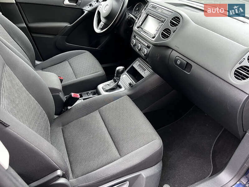 Внедорожник / Кроссовер Volkswagen Tiguan 2015 в Ровно фото 21 Внедорожник / Кроссовер Volkswagen Tiguan 2015 в Ровно